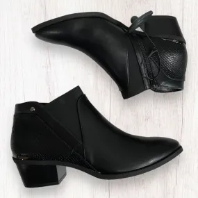 Boots Ankle Heels By Simply Vera In Black, Size: 10