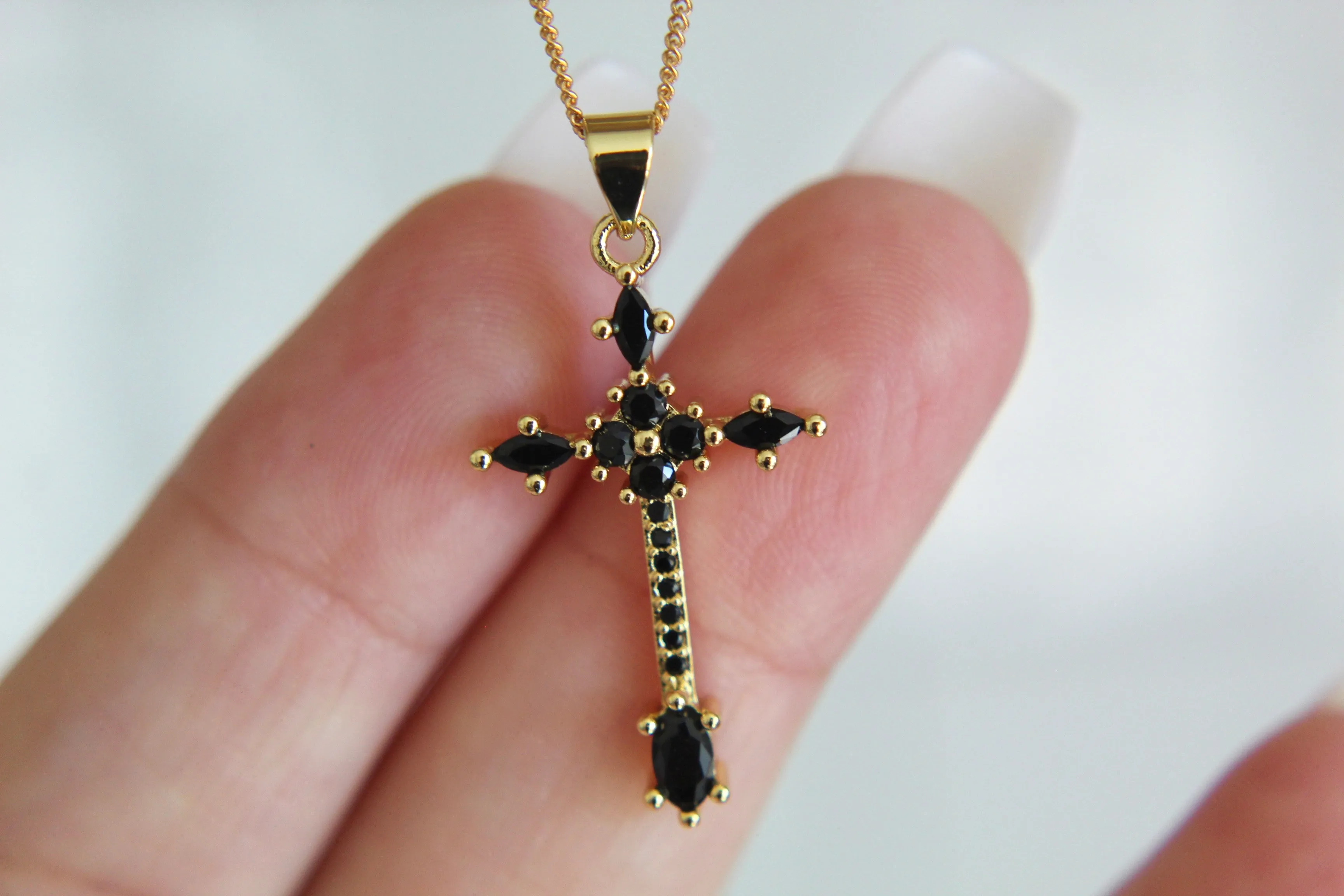 Sant’Angelo Cross Necklace (Black)