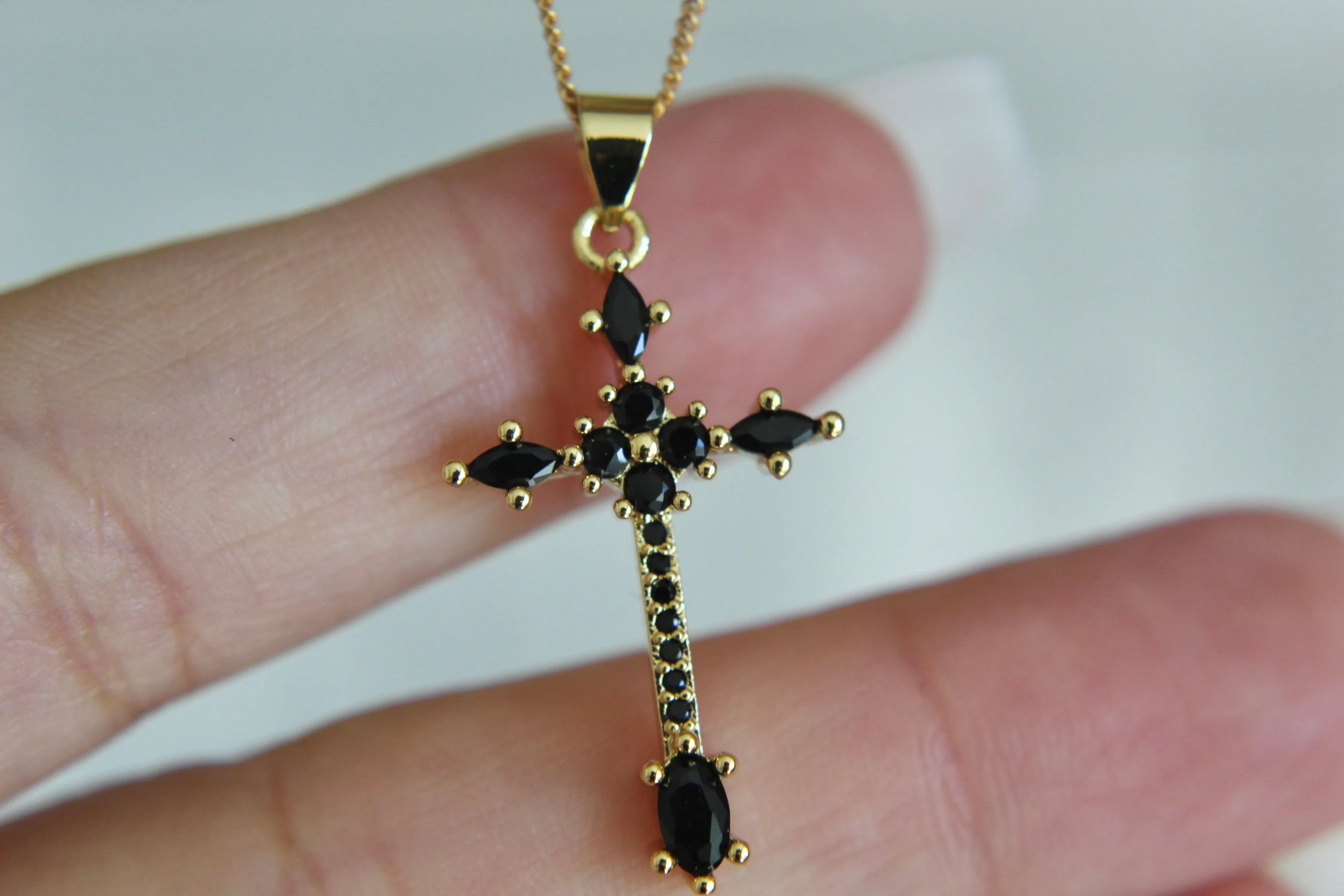 Sant’Angelo Cross Necklace (Black)